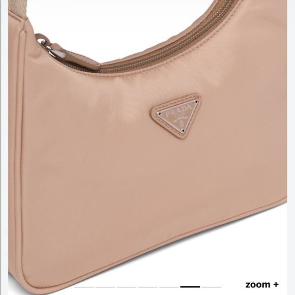 Prada re edition 2000 in cameo beige - Picture 10 of 13